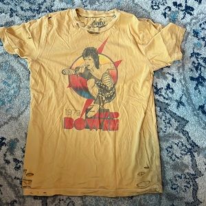 Cool David Bowie Rock tee!
